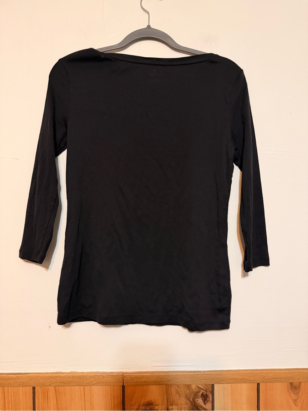 Talbots Black Three-Quarter Sleeve Scoop Neck Top - Picture 2 of 5